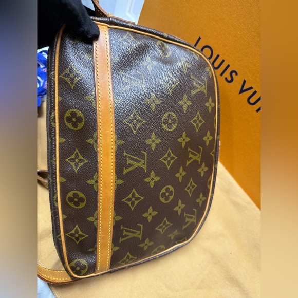LOUIS VUITTON-MI883 Jeunefille Monogram Canvas Crossbody Bag - Picture 4 of 16